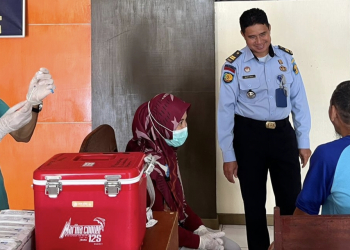 WBP Putussibau saat menjalani suntik vaksin Covid-19