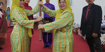 Ana Mariana Kembali Pimpin Perempuan Melayu Kapuas Hulu Periode 2022-2026