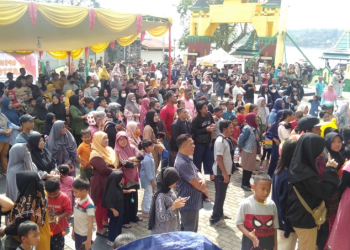 Diikuti 106 Peserta, Dewa Juara I Open Turnamen Lato-lato Kabupaten Sanggau 