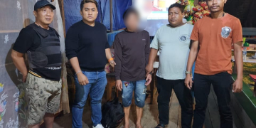 Pelaku saat ditangkap Tim Jatanras Polres Kapuas Hulu