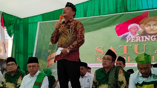 Foto---Bupati Sanggau, Paolus Hadi memberikan sambutan pada peringatan Satu Abad NU di PCNU Sanggau, Sosok, Kecamatan Tayan Hulu, Minggu (19/02/2023)--ist