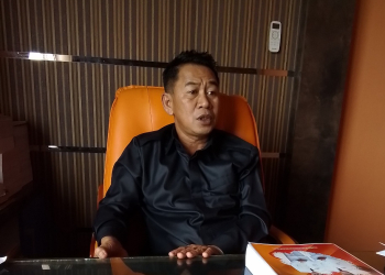 Foto---Wakil Ketua DPRD Sanggau, Acam 