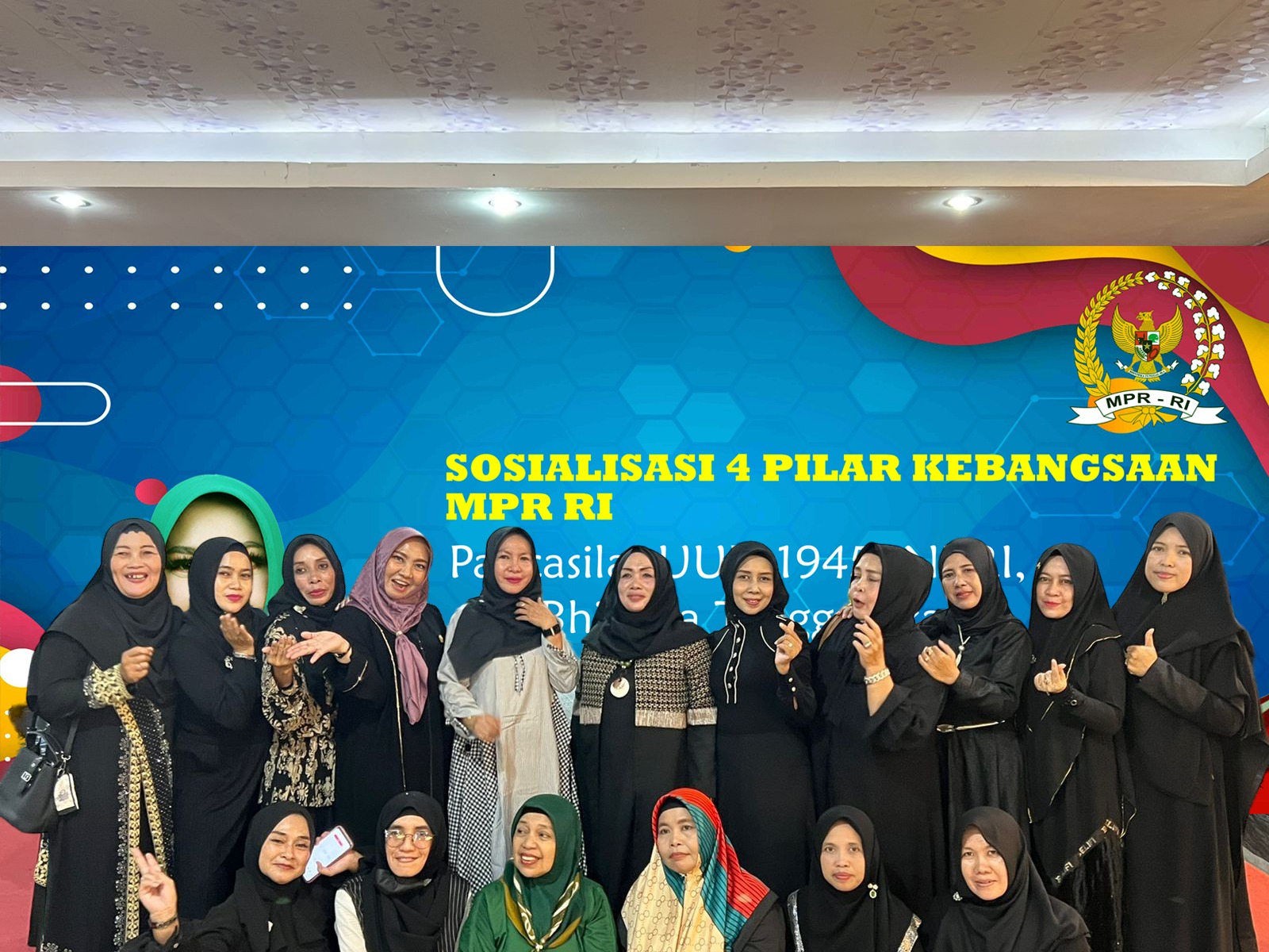 Anggota DPD RI Erlinawati menggelar sosialisasi empat pilar kebangsaan bersama Alumni SMA Muhammadiyah Kota Pontianak Kalimantan Barat