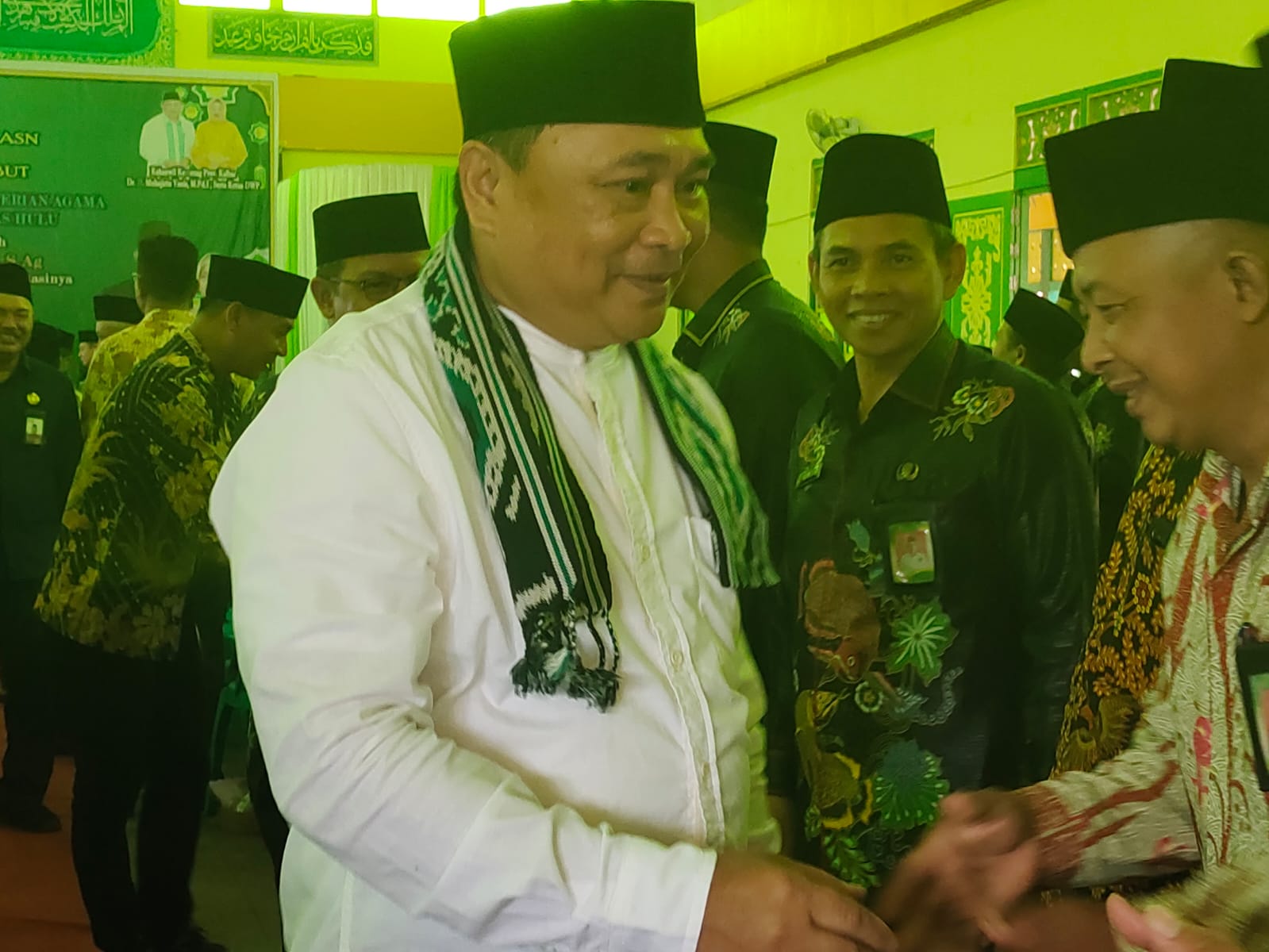 Muhajirin Yamin Kepala Kantor Wilayah Kemenag Kalbar saat kunjungan ke Kapuas Hulu