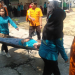 Foto---Didampingi petugas dari BPBD dan Tim Reaksi Cepat (TRC), Petugas Puskesmas Sanggau melakukan simulasi evakuasi korban bencana, Kamis (25/05/2023)--Kiram
