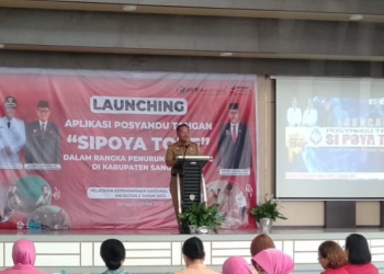 Foto--- Bupati Paolus Hadi melaunching aplikasi Sipoya tone di aula Hotel Harvey Kota Sanggau, Senin (29/05/2023)---Kiram Akbar