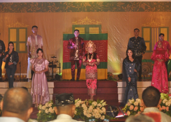 Foto---Kalengkang Fasion Day yang digelar di halaman kerayon Surya Negara Sanggau, Rabu (19/07/2023) malam—ist