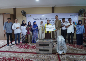 Sasarkan Naik Kelas, PLN Berikan Pelatihan dan Pengadaan Alat Penunjang Produksi untuk Komunitas UMKM di Kubu Raya