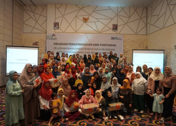 PLN Dorong Komunitas UMKM di Pontianak Naik Kelas dengan Pelatihan dan Bantuan Alat Penunjang Produksi