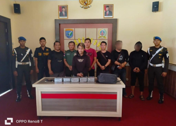 Foto---Tersangka beserta barang bukti yang berhasil diamankan petugas---ist