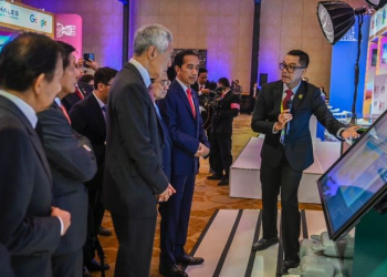 AIPF Dibuka Presiden, PLN Paparkan Green Enabling Supergrid hingga Rampungnya PLTS Terapung Cirata