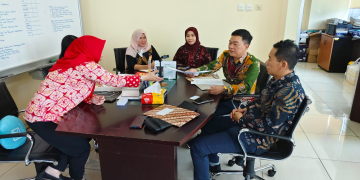 Foto---Dua Wakil Ketua DPRD Sanggau, Acam dan Timotius Yance mendatangi kantor Kementerian Investasi/Badan Koordinasi Penanaman Modal (BKPM) di Jakarta, Jumat (29/09/2023)---ist