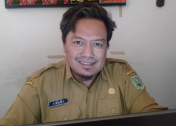 Foto-----Sylverster Roy