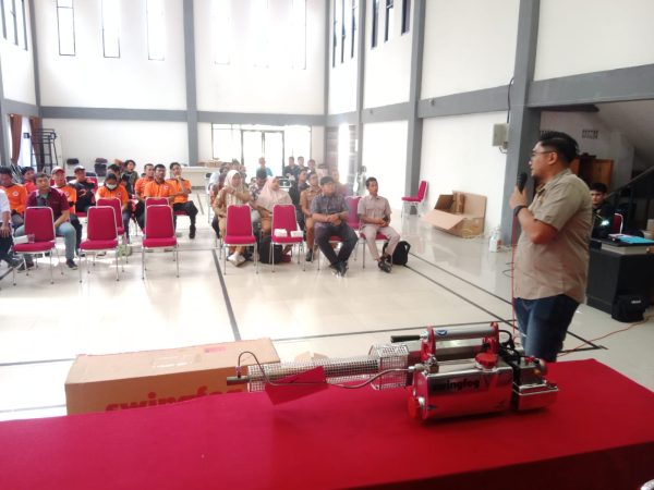 Foto—Selama sehari 48 peserta dari Puskesmas dan BPBD Kabupaten Sanggau memeroleh materi terkait perilaku nyamuk dan perawatan alat fogging, Selasa (21/11/2023) di aula Dinkes Sanggau---Kiram Akbar