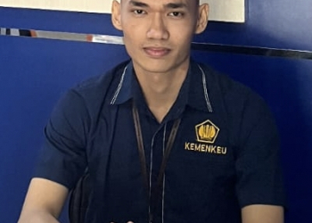 Steven Hoover Siantur