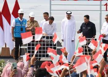 Presiden Jokowi Resmikan PLTS Terapung Cirata 192 MWp, Terbesar di Asia Tenggara