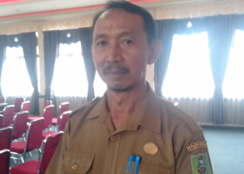 Foto, Kepala DKTPHP Kabupaten Sanggau, Kubin