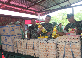 Kegiatan bazar TNI yang digelar oleh Kodim 1206 Psb