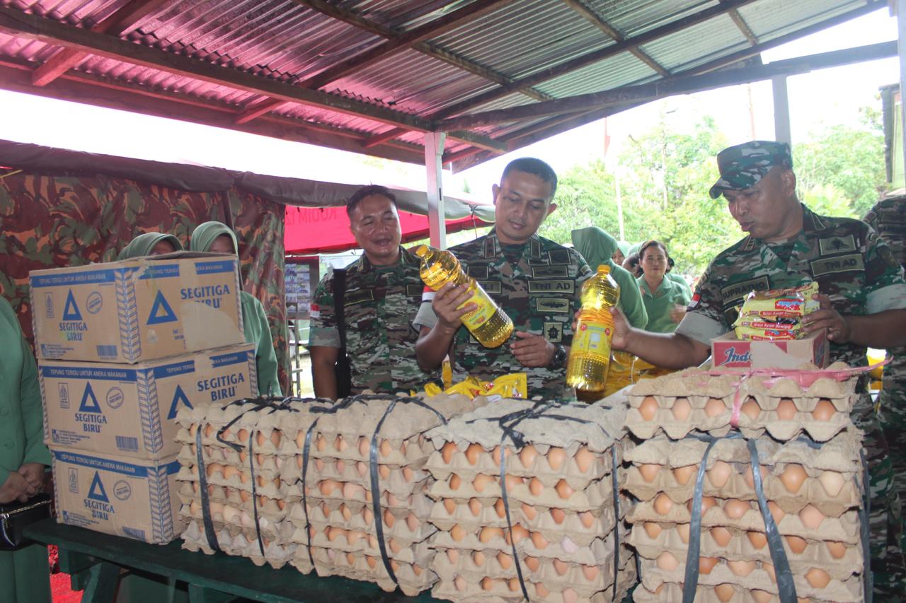 Kegiatan bazar TNI yang digelar oleh Kodim 1206 Psb