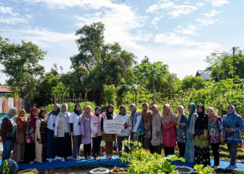 Srikandi PLN Salurkan Bantuan Bioflok dan Budikdamber