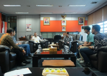 Sampaikan Rencana Pengembangan Infrastruktur Ketenagalistrikan, Manajemen PLN UIP KLB Audiensi ke Pj Bupati Kubu Raya