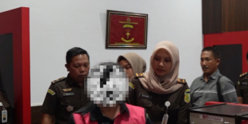 Ditetapkan Tersangka Kasus Pembayaran Tera Ulang, Kejari Sanggau Jebloskan GL ke Rutan