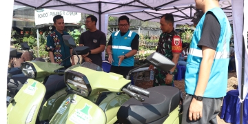 PLN Salurkan Motor Listrik Bagi Pelaku UMKM di Banjarbaru