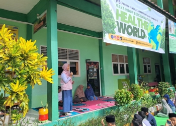 Srikandi PLN Tingkatkan Kesadaran Kelistrikan Untuk Generasi Emas Kalbar di Hari Anak Sedunia