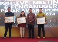Pemkot Pontianak Ganjar Award 38 Pelaku Usaha Taat Pajak