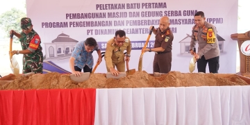Masjid dan Gedung Serba Guna Desa Sansat Kecamatan Toba Mulai Dibangun