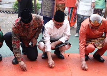 Wisatawan Tiongkok dan Norwegia Ikut Nikmati Pesona Kulminasi Kota Pontianak