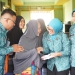 PKK Kota Pontianak Salurkan Bantuan kepada Lansia Kurang Mampu