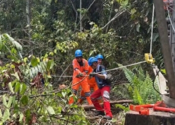 Relakan Momen Idul Fitri, PLN Berhasil Pulihkan Keandalan Sistem Buntok-Muara Teweh Setelah 84 Jam Tanpa Henti Berjuang di Tengah Cuaca Ekstrem