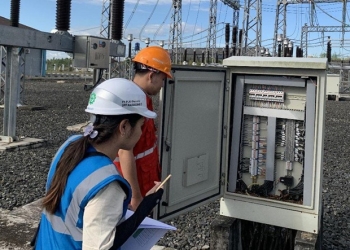 Kiprah Srikandi PLN UIP Kalbagbar di Lapangan, Wujud Perjuangan Kartini Masa Kini