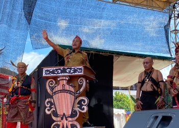 Panik dan Salah Injak Pedal, Chery J6 Hantam 9 Sepeda Motor Parkir dan Ruko di Pontianak