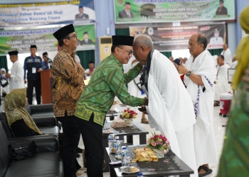 439 Calon Haji Pontianak Bertolak ke Jeddah, Edi Kamtono Ajak Seluruh Jemaah Luruskan Niat