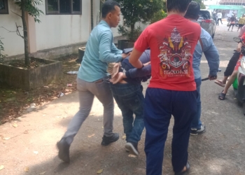 Kapal Sembako Terbakar di Pelabuhan Senghie Pontianak, Kerugian Capai Rp 500 Juta