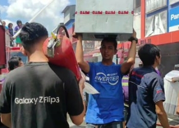 Toko Elektronik di Nusa Indah III Pontianak Terbakar