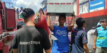 Toko Elektronik di Nusa Indah III Pontianak Terbakar