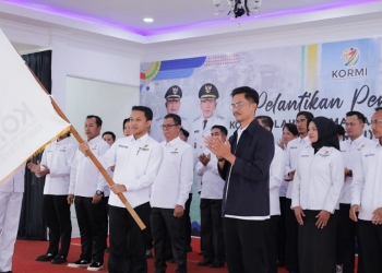 Satpol PP dan Dinsos Pontianak Evakuasi ODGJ di Jalan Rajawali