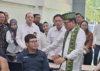 Menteri P2MI Dorong Siswa SMTI Pontianak Kerja ke Jepang
