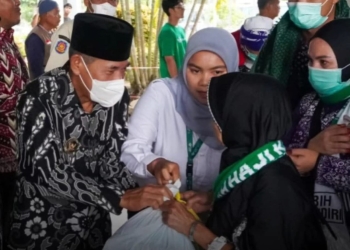 Wabup Ketapang Sambut Kedatangan 246 Jemaah Haji di Batam