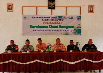 Wako Pontianak Serahkan Bantuan Sandang dan Pangan kepada Korban Kebakaran di Paris 2