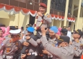 Suasana Haru Warnai Pelepasan Kombes Pol Adhe Hariadi dari Jabatan Kapolresta Pontianak