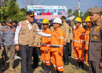 SPPG Polres Ketapang Mulai Dibangun, Bupati Alexander Letakkan Batu Pertama
