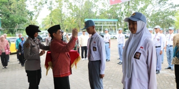 SPPG Polres Ketapang Mulai Dibangun, Bupati Alexander Letakkan Batu Pertama