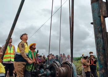 Bupati Ketapang Resmikan Pembangunan Jalan Pelang – Kepuluk, Warga Harap Tuntas Hingga Akhir