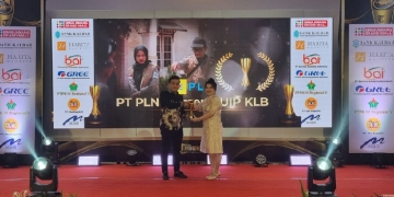 PLN UIP KLB Raih Penghargaan Tribun Awards atas Dukungan Air Bersih dan Sanitasi