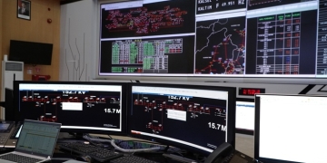 Pejuang Kelistrikan PLN UP2B Kaltimra Pastikan Terang Kemerdekaan Sambut HUT ke-80 RI