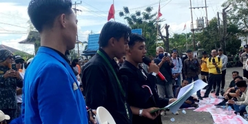 Aliansi Mahasiswa Ketapang Geruduk Kantor DPRD, Bawa 17 Poin Tuntutan